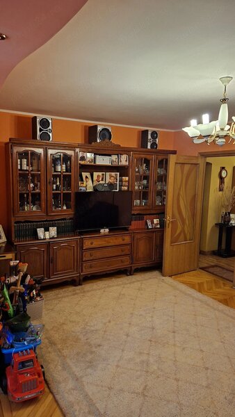 Titan Apartament 4 camere